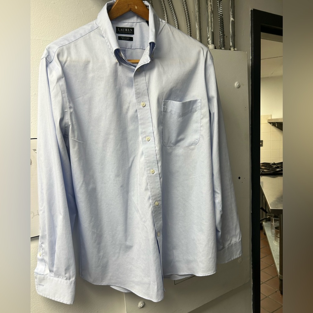 Lauren Ralph Lauren dress shirt!16 1/2  34/35. No flaws!!